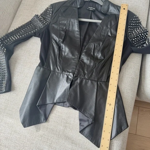 🌟 BEBE Black Genuine Leather Spiked Sleeves Peplum Moto Biker Jacket - Picture 10 of 16